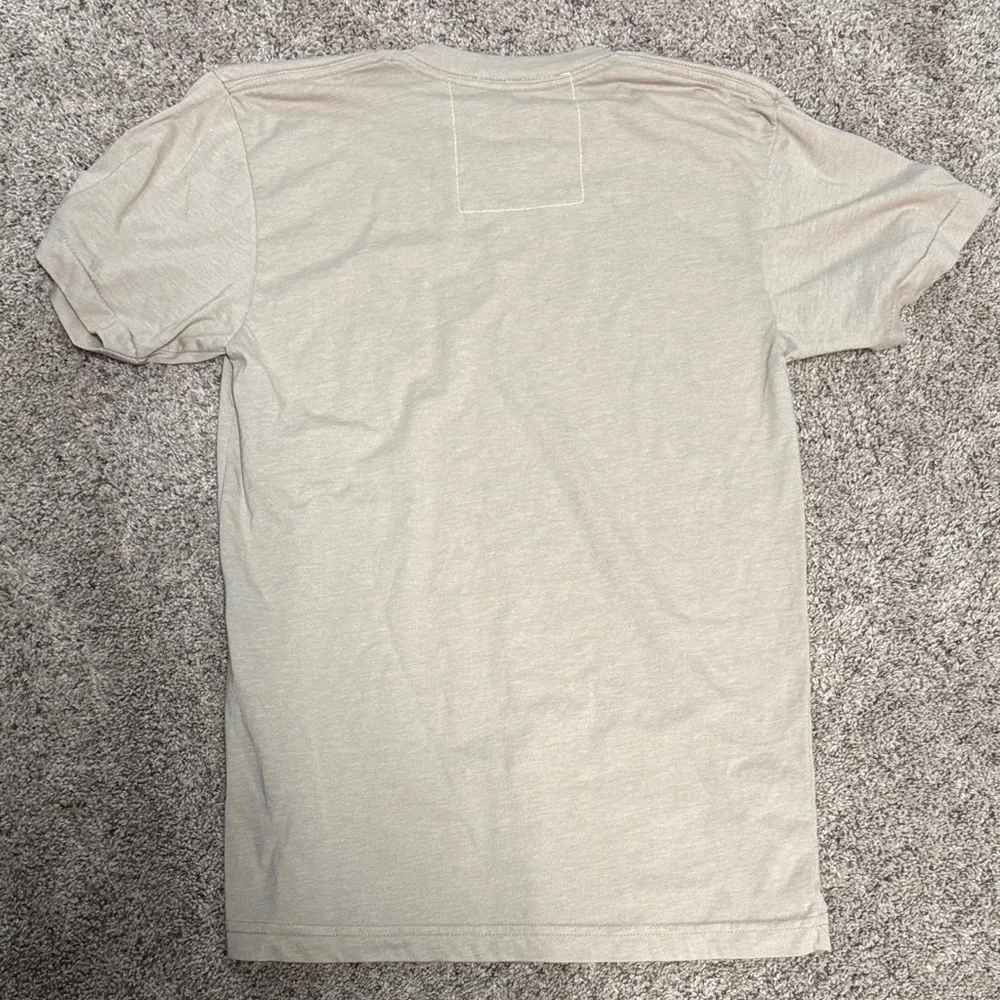 EUC aviator nation unisex tee in sand size small - Picture 4 of 4